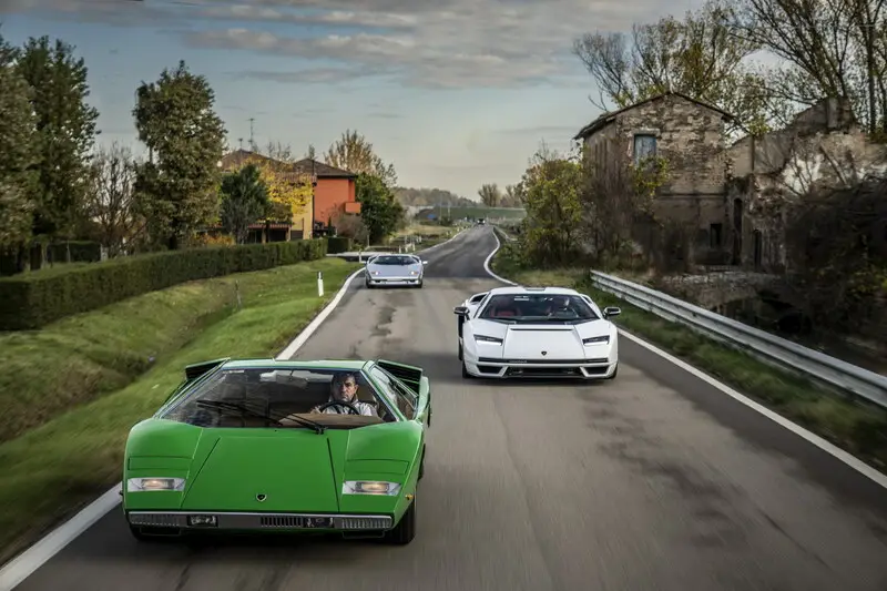 Lamborghini Countach LPI 800-4