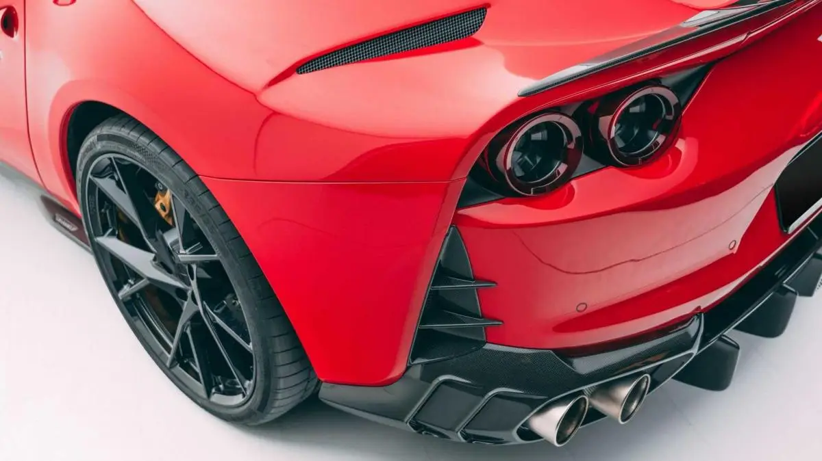 Ferrari 812 Superfast : Mansory présente sa vision de la supercar au V12 de 788ch