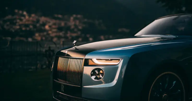 La voiture la plus chère du monde s'offre sa première apparition publique à la Villa d'Este 