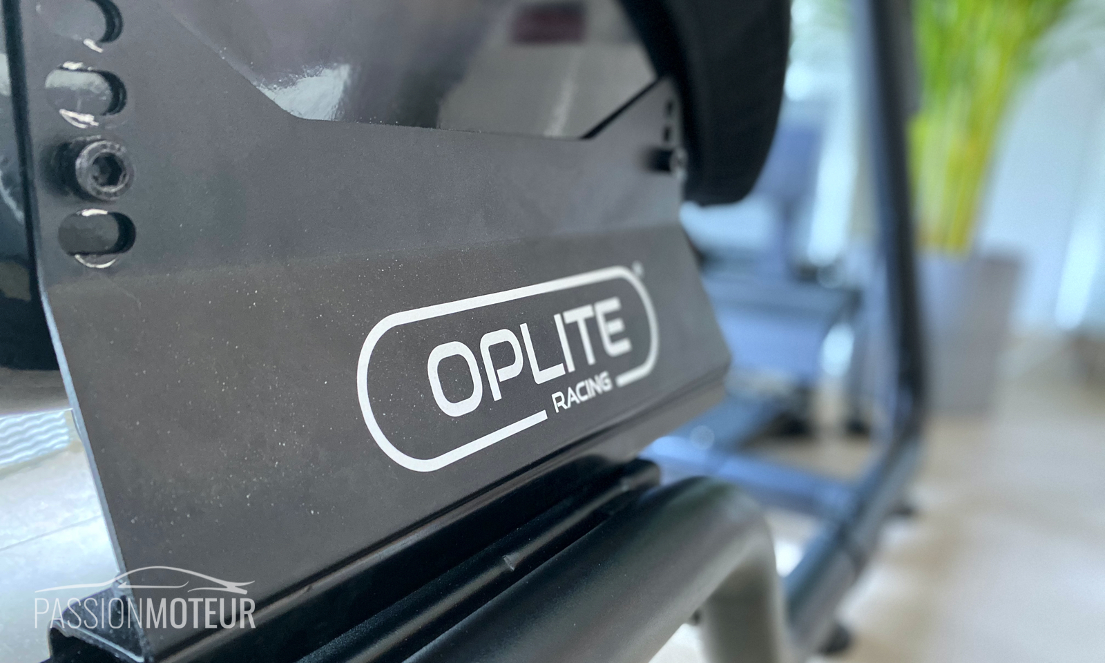 Test Cockpit simracing Oplite GTR S3 Ultimate Racing Cockpit